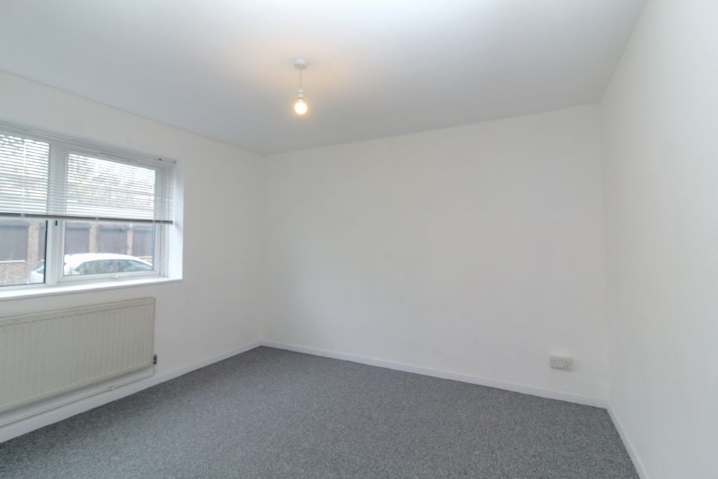 Property photo 3 of 10 Img_9453