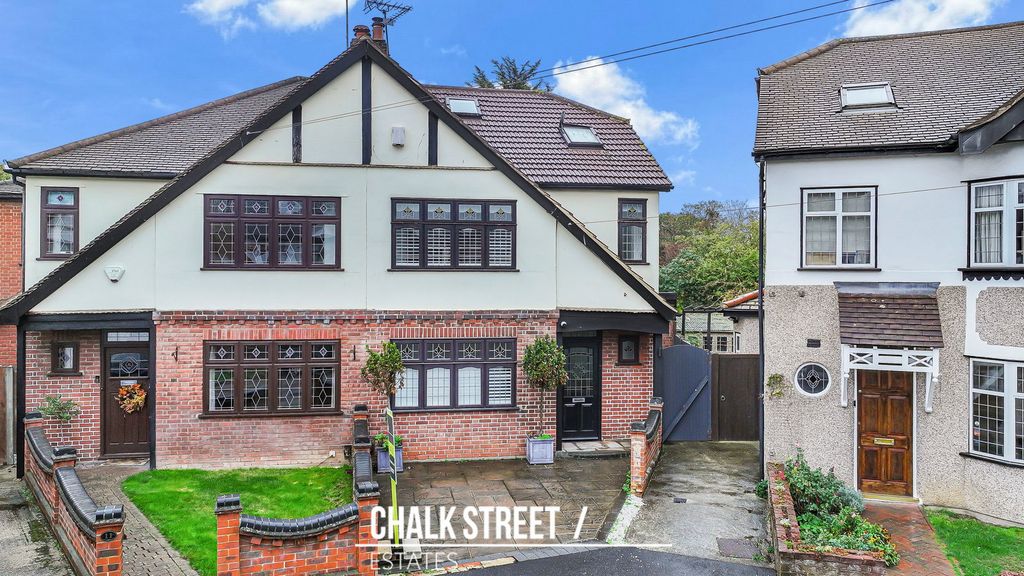 Property photo 1 of 39