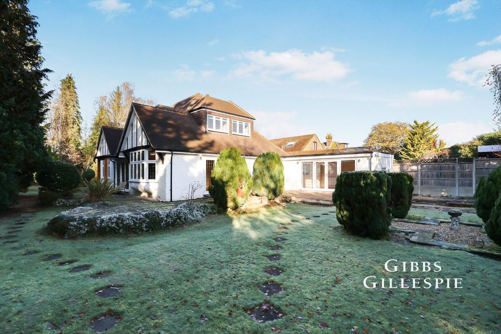 Property photo 1 of 10 Photo