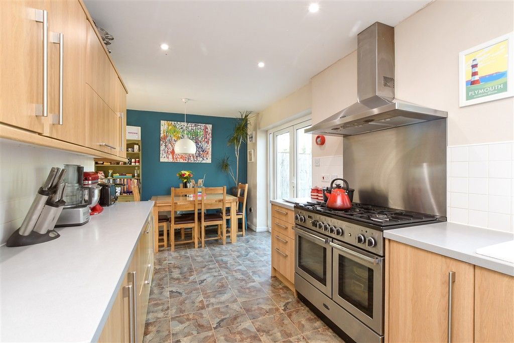 Property photo 1 of 15 Kitchen/Dining Area