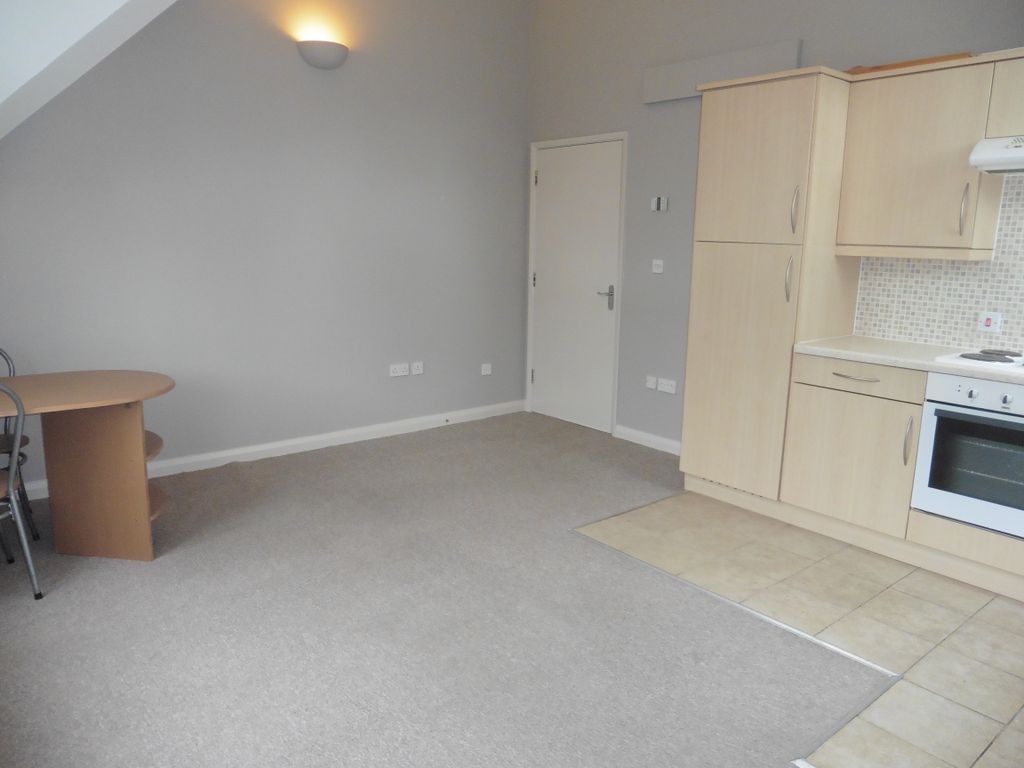 Property photo 3 of 5