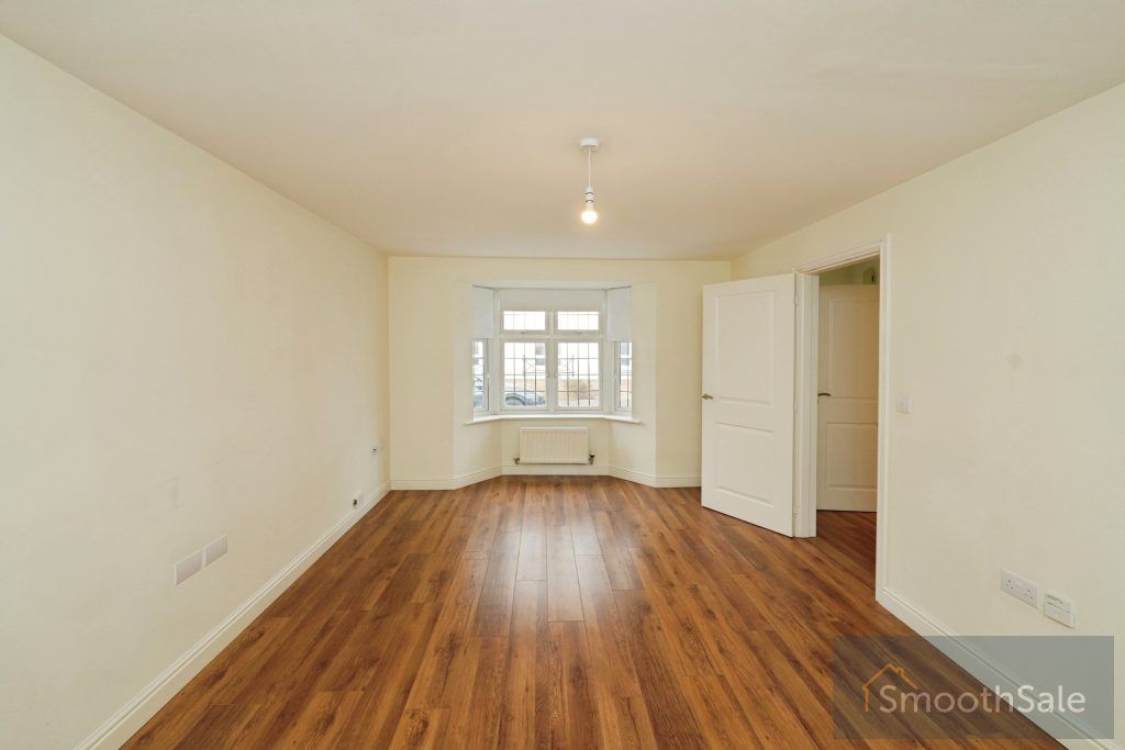 Property photo 3 of 28