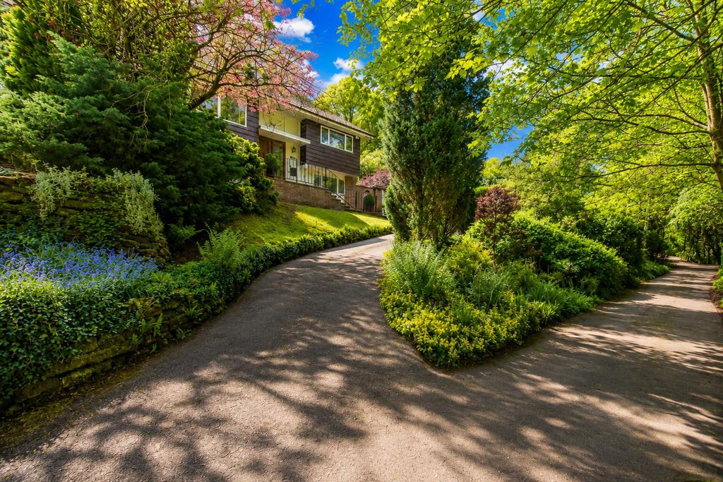 Property photo 1 of 28 Ll Front.Png