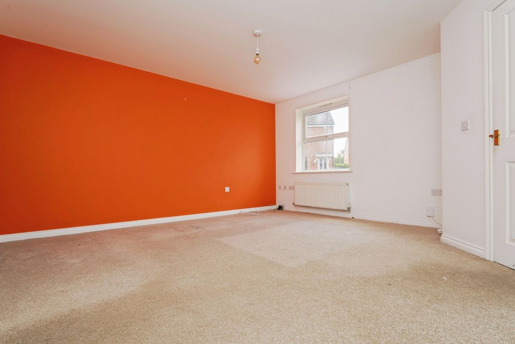 Property photo 2 of 11 Photo