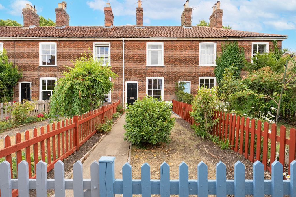 Property photo 1 of 14