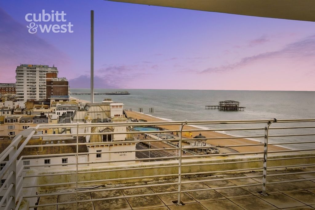 Property photo 2 of 14 Views