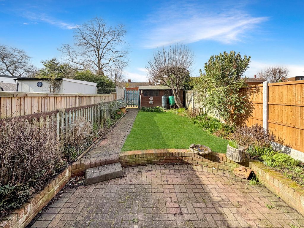 Property photo 3 of 13