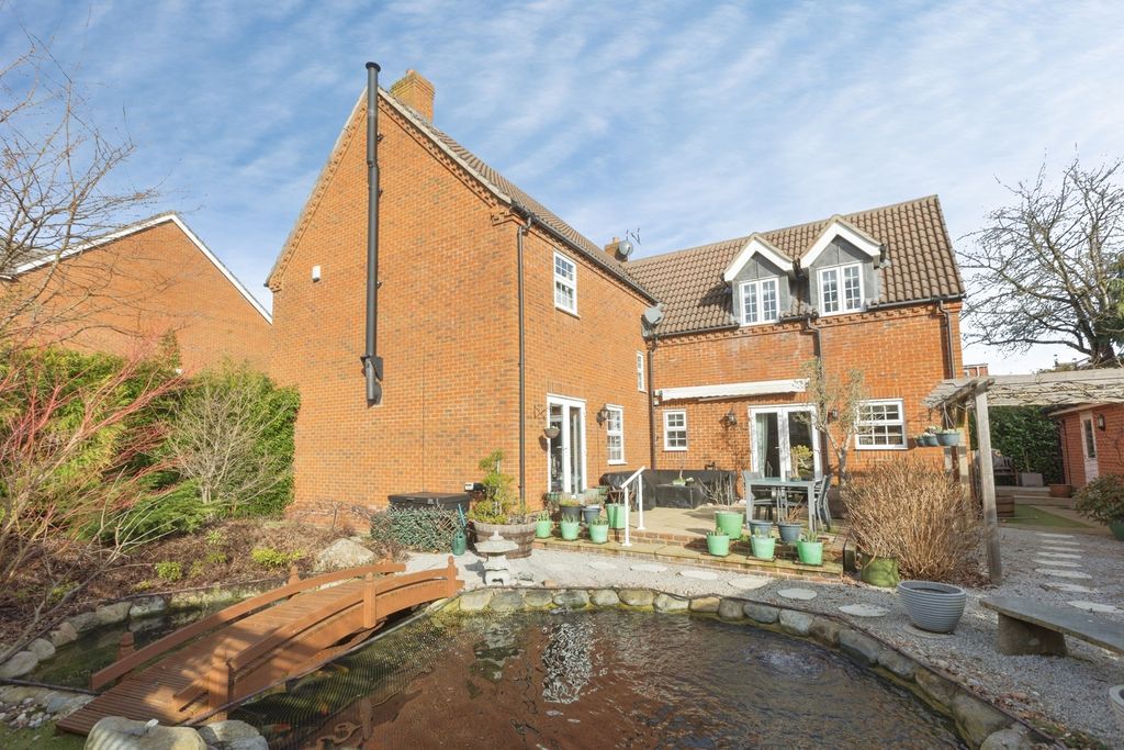 Property photo 1 of 28 Pbox-Img.Jpg