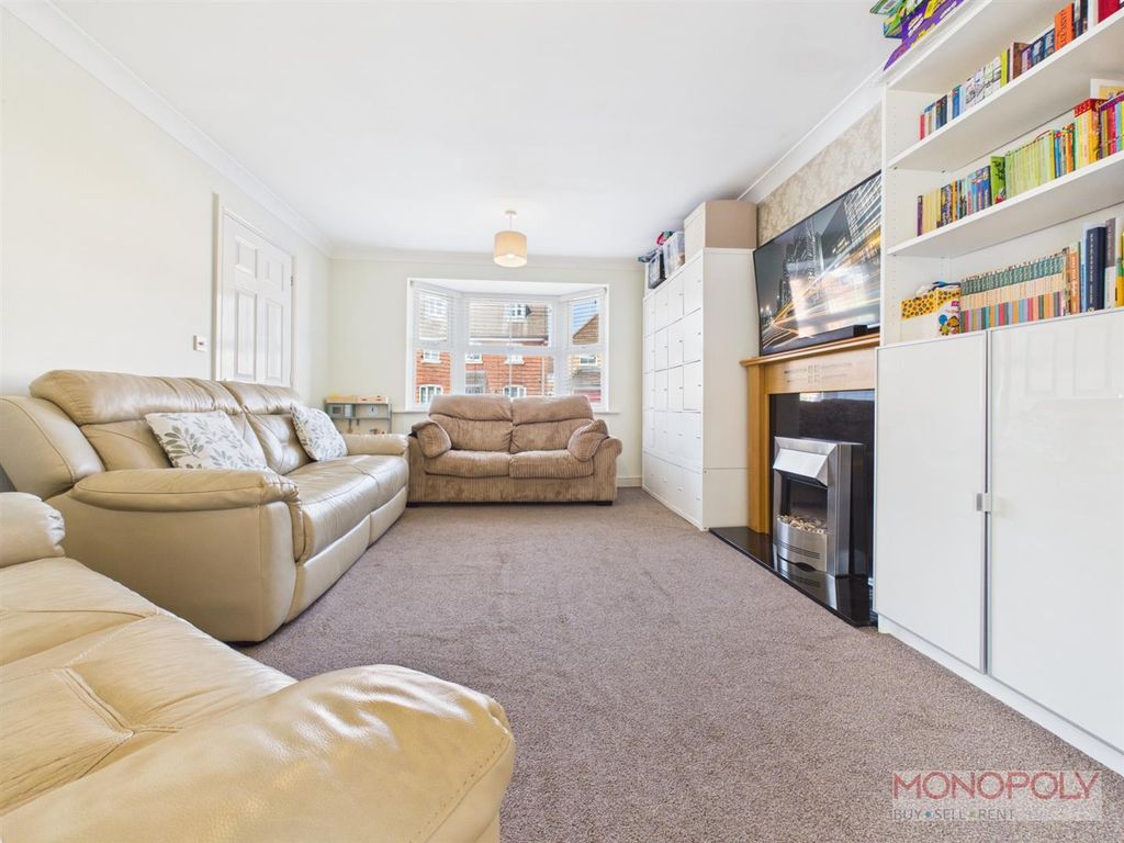 Property photo 2 of 20 Cam04439G0-Pr0286-Still013.Jpg