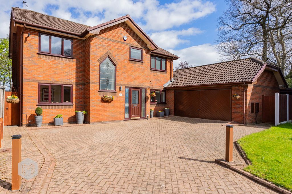 Property photo 1 of 54 Photograph