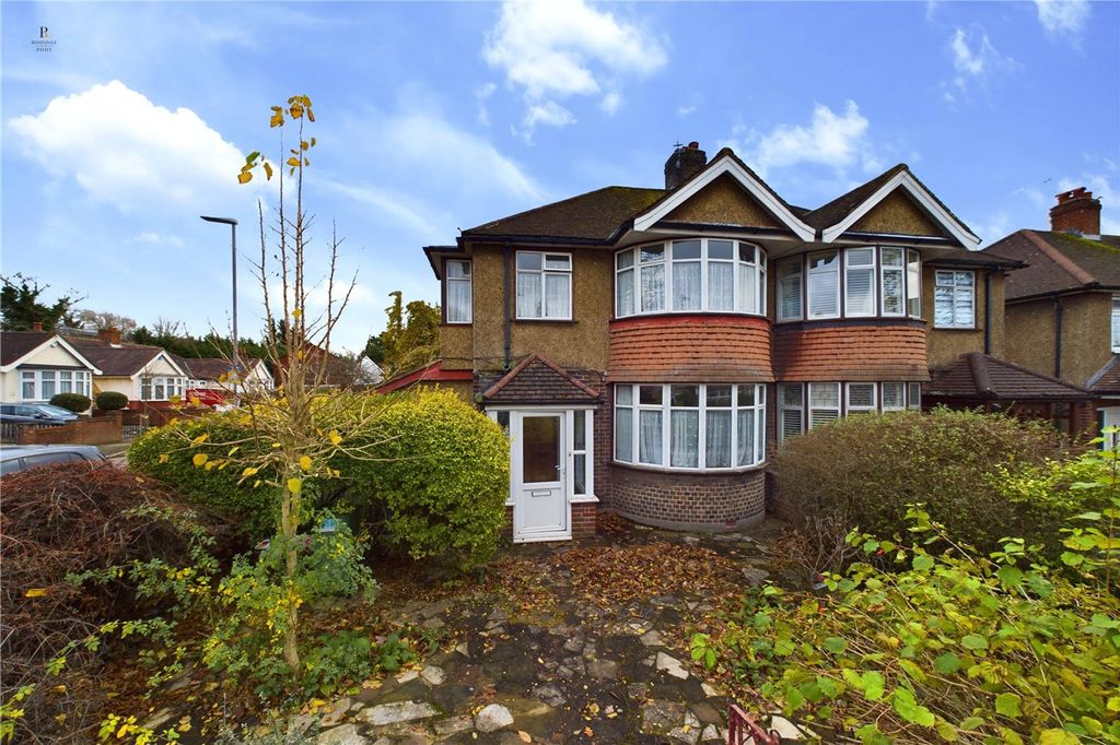 Property photo 1 of 20