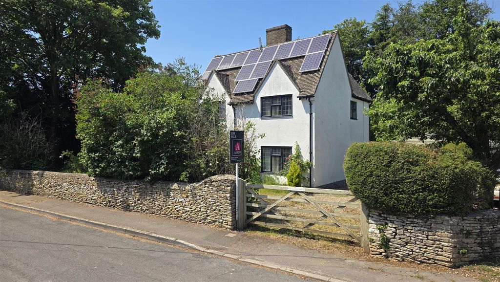 Property photo 1 of 25 907.Jpg