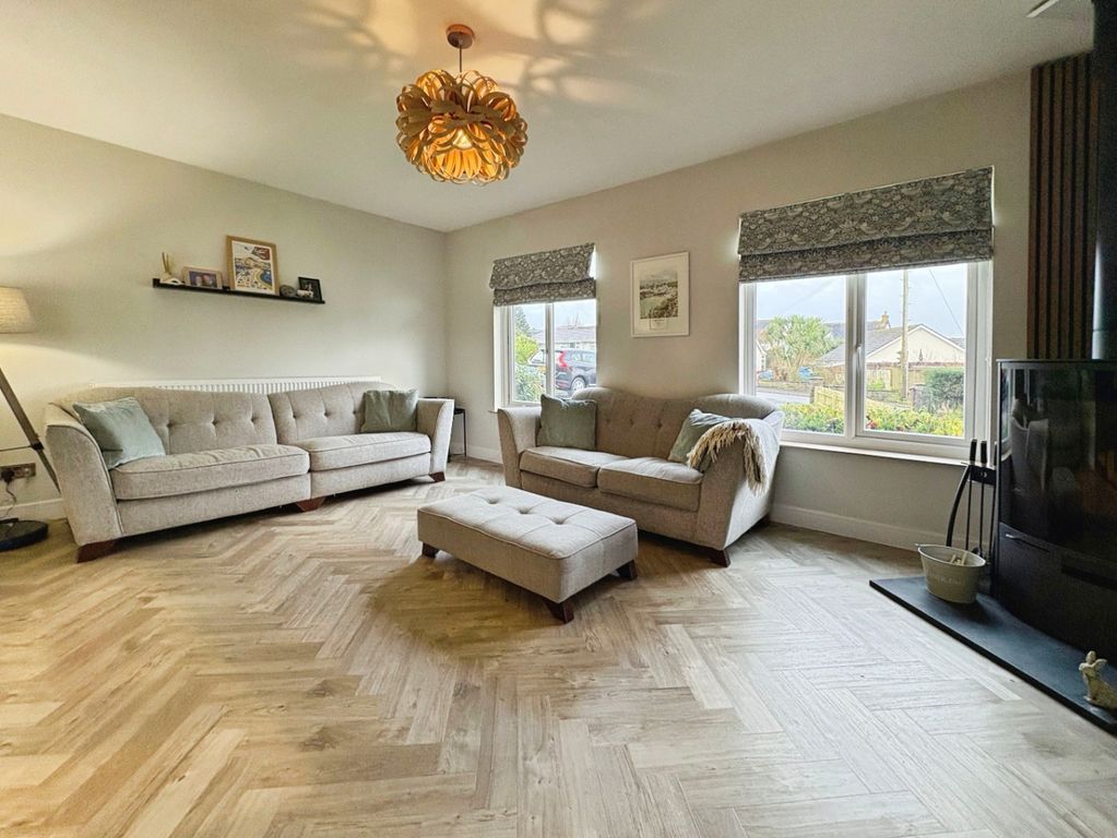 Property photo 2 of 23 4865084