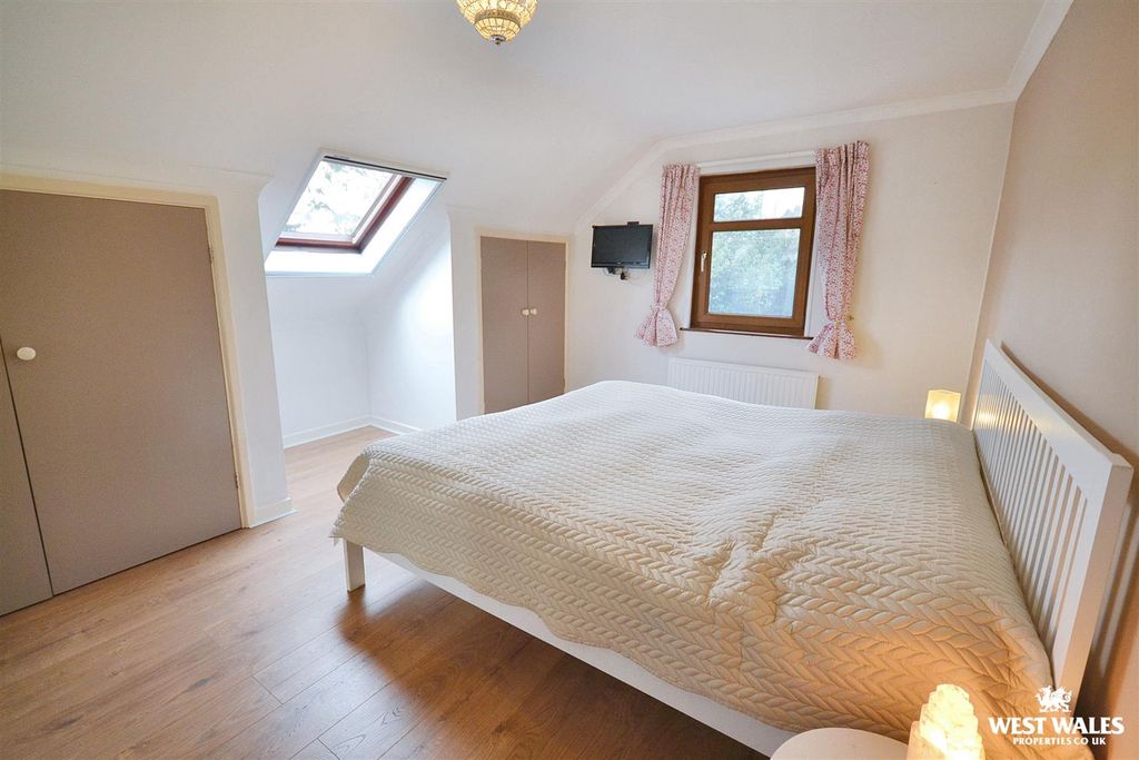 Additional image 17 of 3 bed end terrace house for saleVelindre, Llandysul SA44