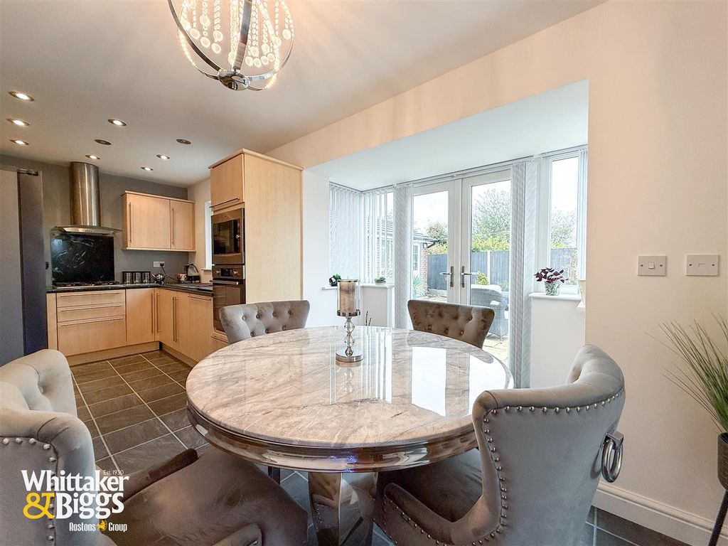 Property photo 3 of 37 20251009_140911391_Ios.Jpg