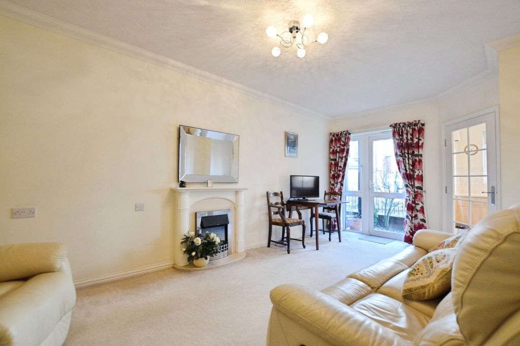 Property photo 2 of 12 Picture No. 09