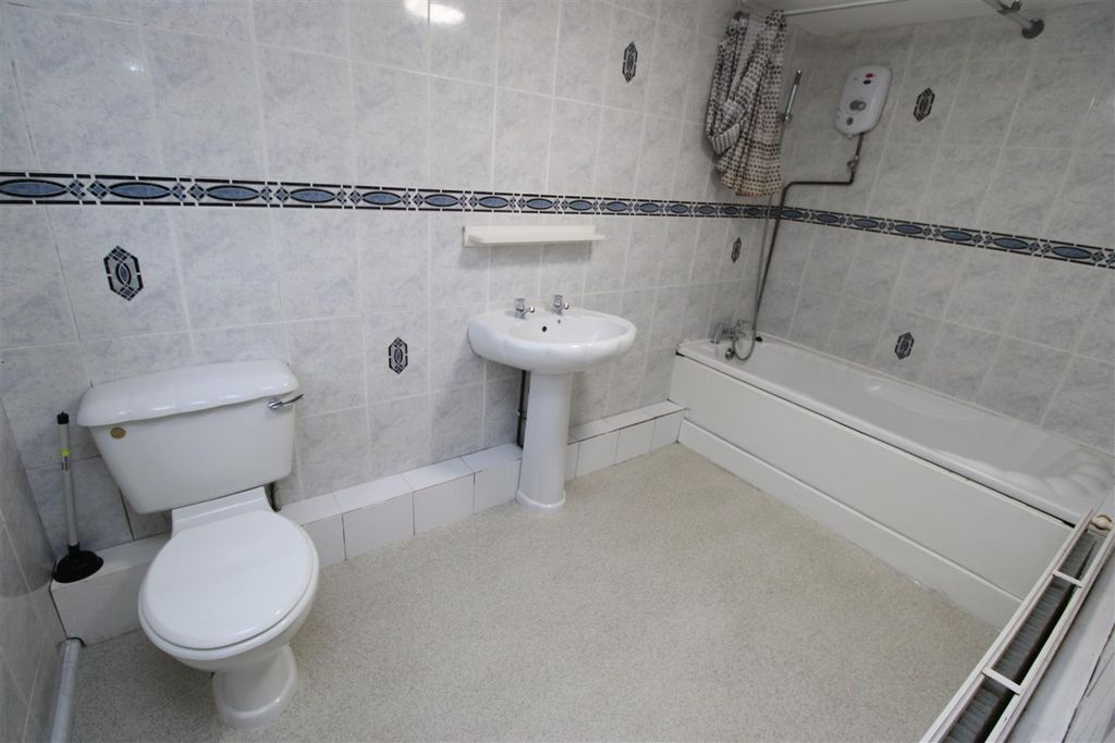 Property photo 3 of 7 Img_1392.Jpg