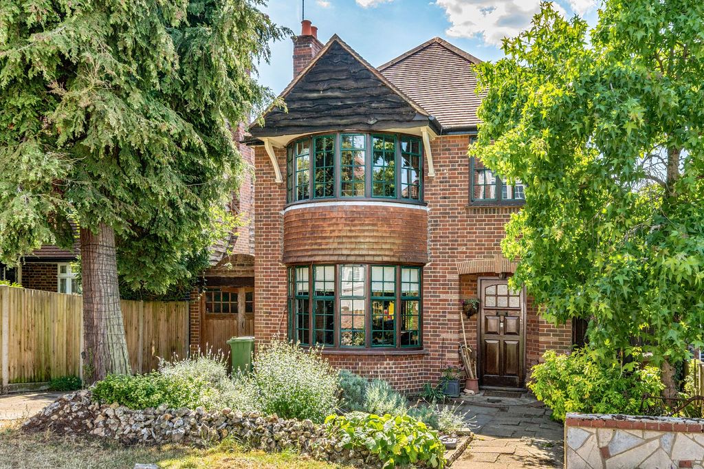 Property photo 1 of 30