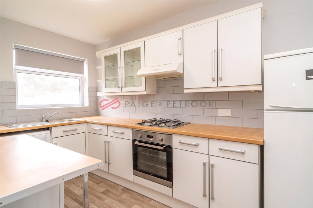 Property photo 3 of 12 Picture No. 03