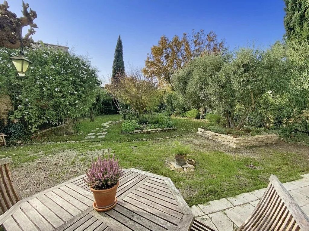 Property photo 2 of 3