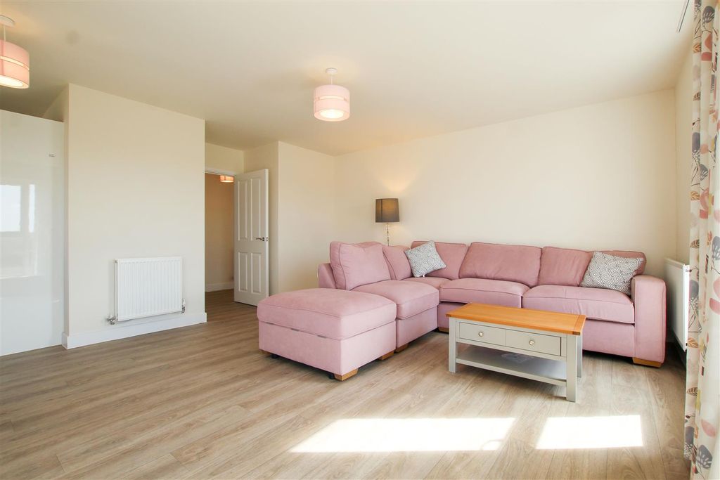 Property photo 3 of 14 Img_4039.Jpg