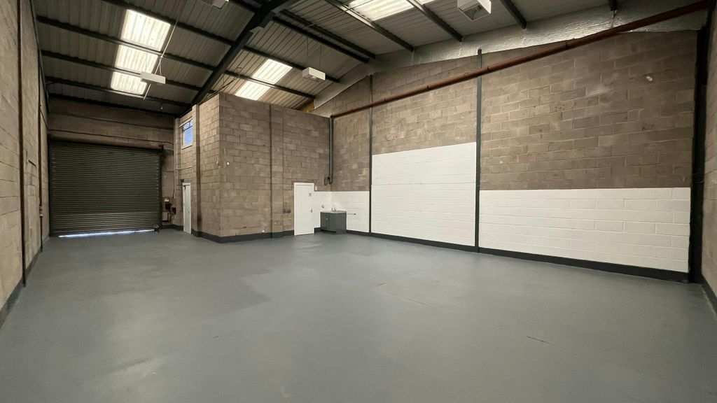 Property photo 3 of 6 Img_2105.Jpeg