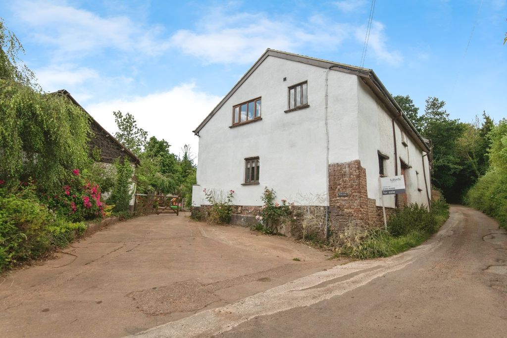Property photo 1 of 17 Photo
