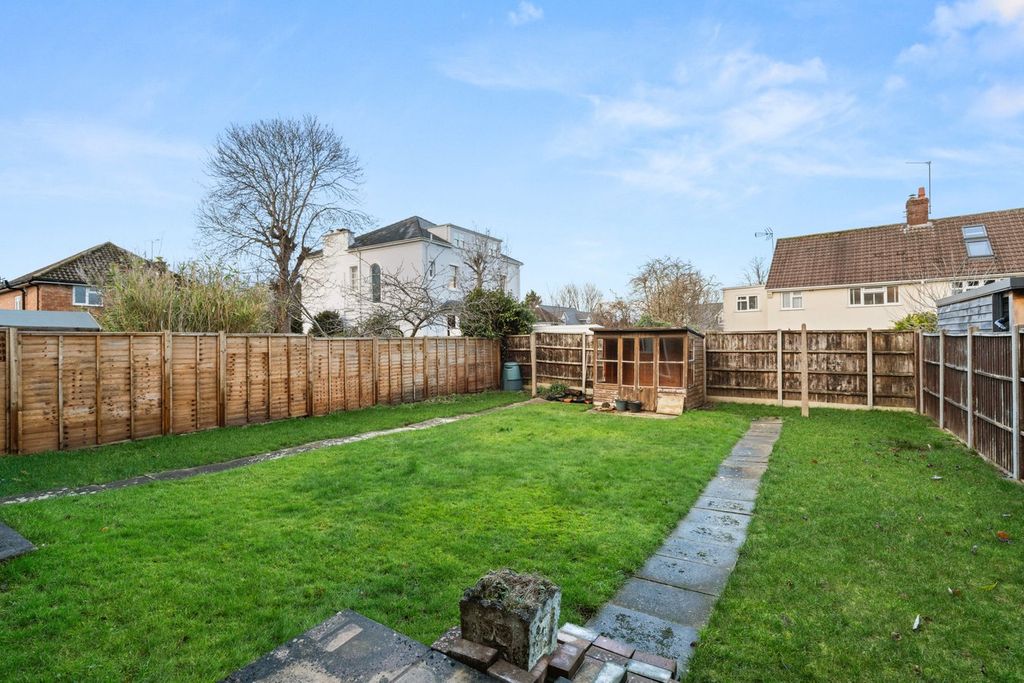 Property photo 3 of 13