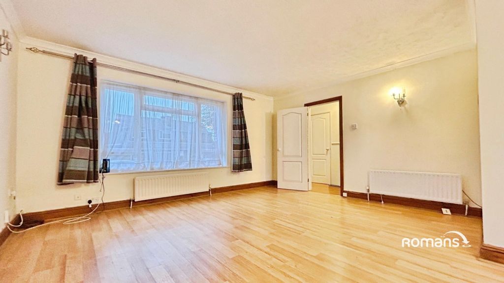 Property photo 3 of 15 Picture No. 35