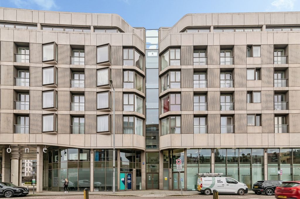 Property photo 1 of 13 Pbox-Img.Jpg