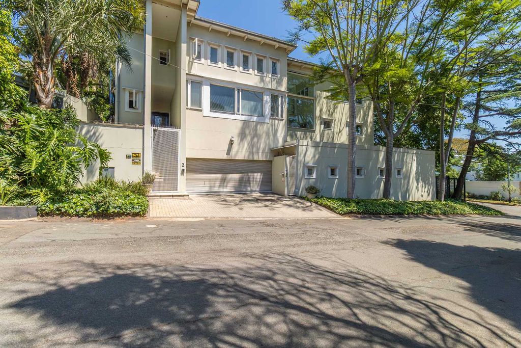 Property photo 2 of 45