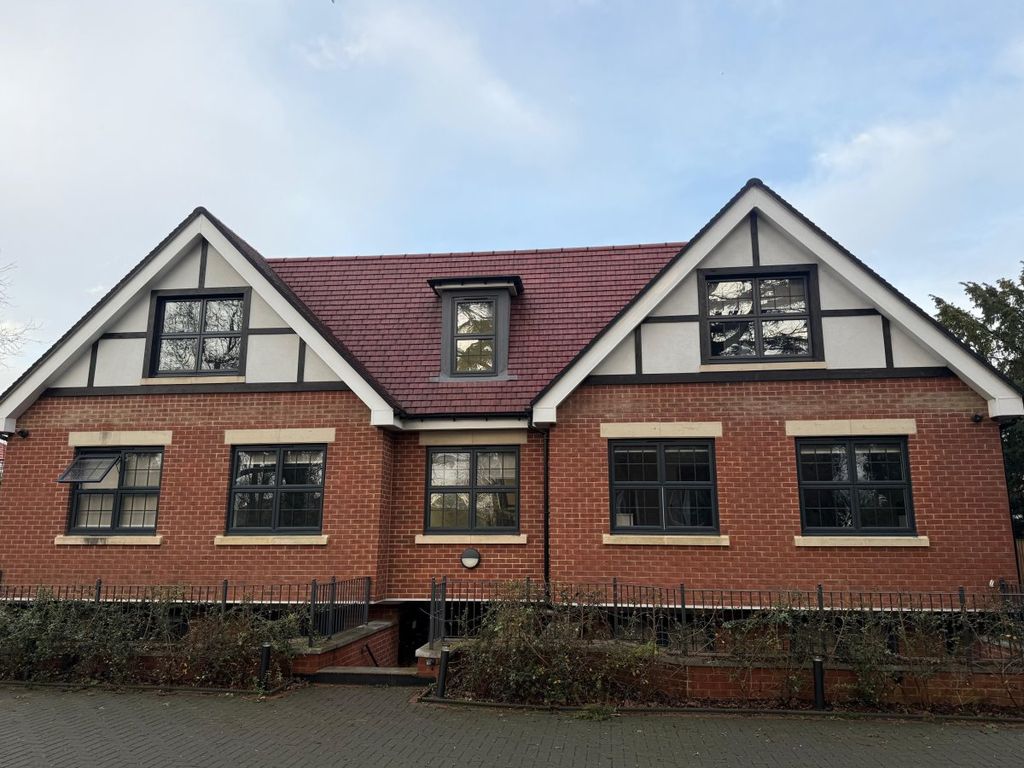 Property photo 3 of 14