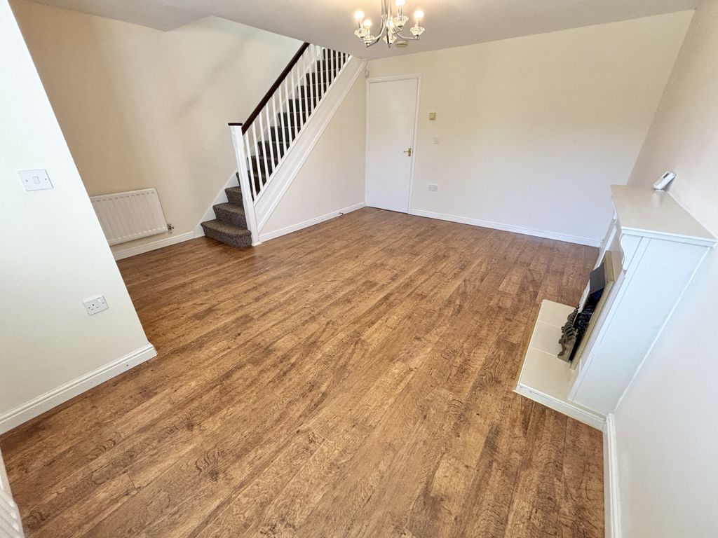 Property photo 3 of 24