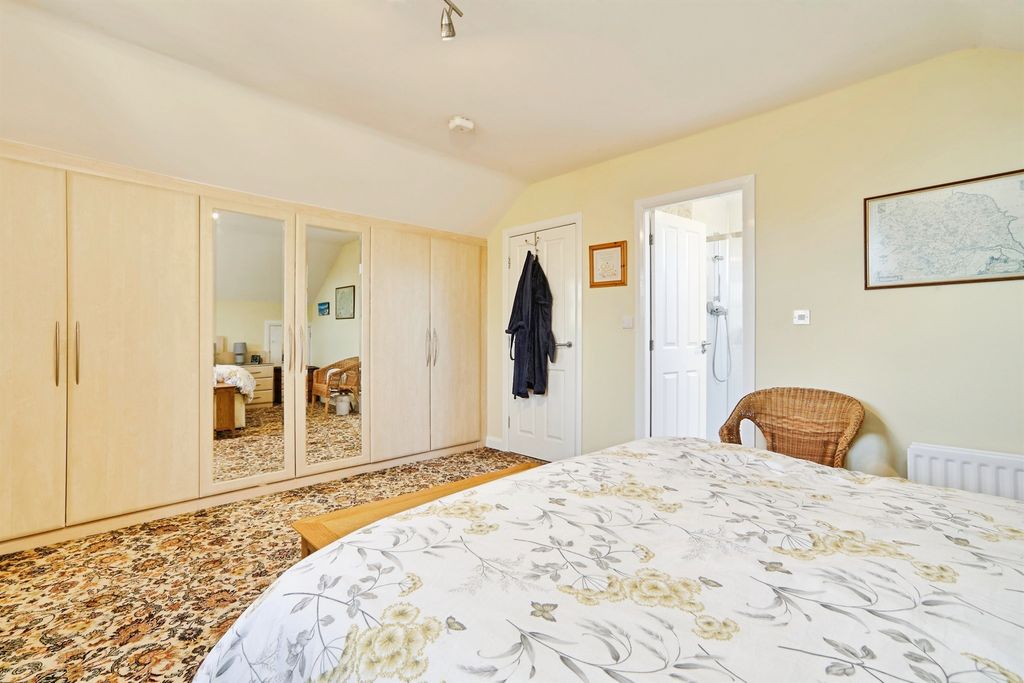 Additional image 12 of 2 bed flat for saleSalters Garden, Pudsey LS28