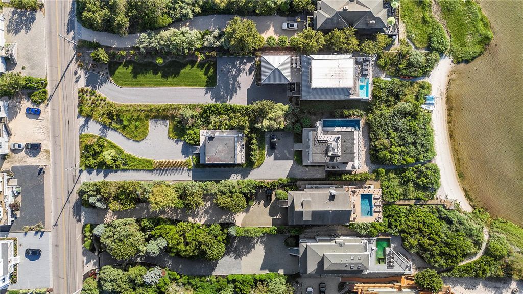 Property photo 1 of 48