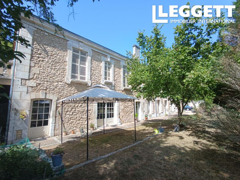 Property photo 2 of 10