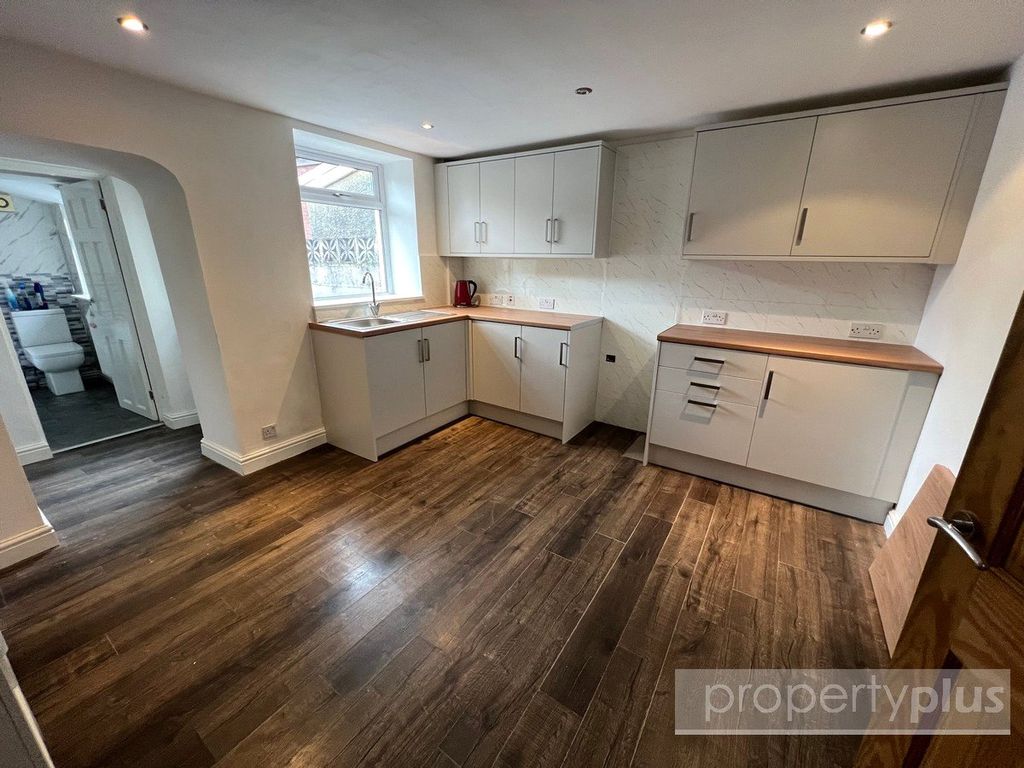 Property photo 1 of 12 Picture No. 09