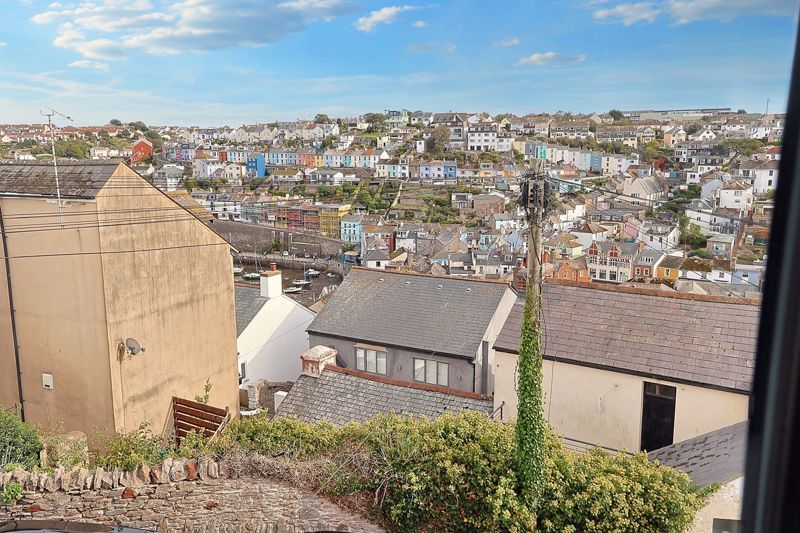 Property photo 3 of 22 Photo 4