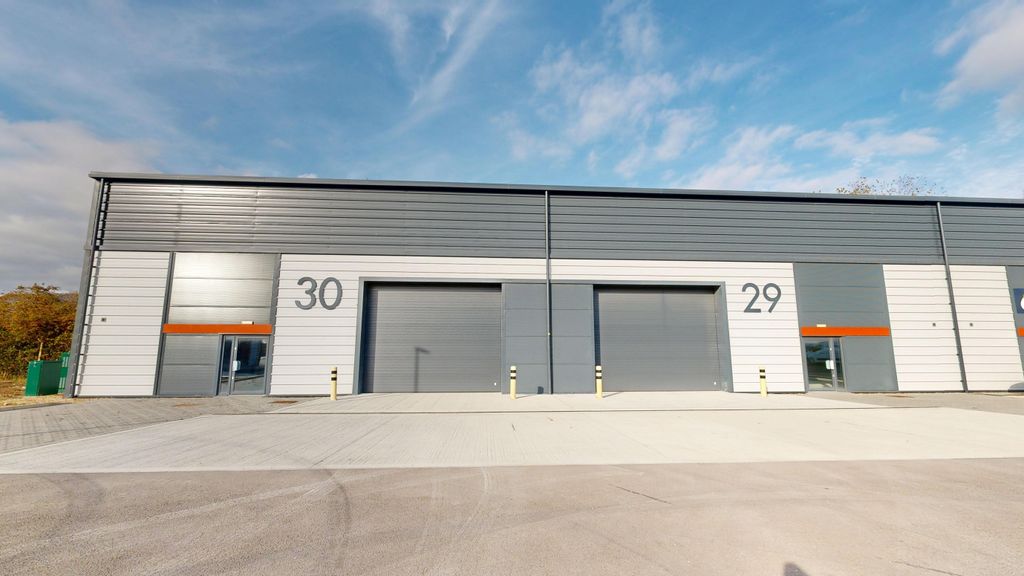 Property photo 3 of 6