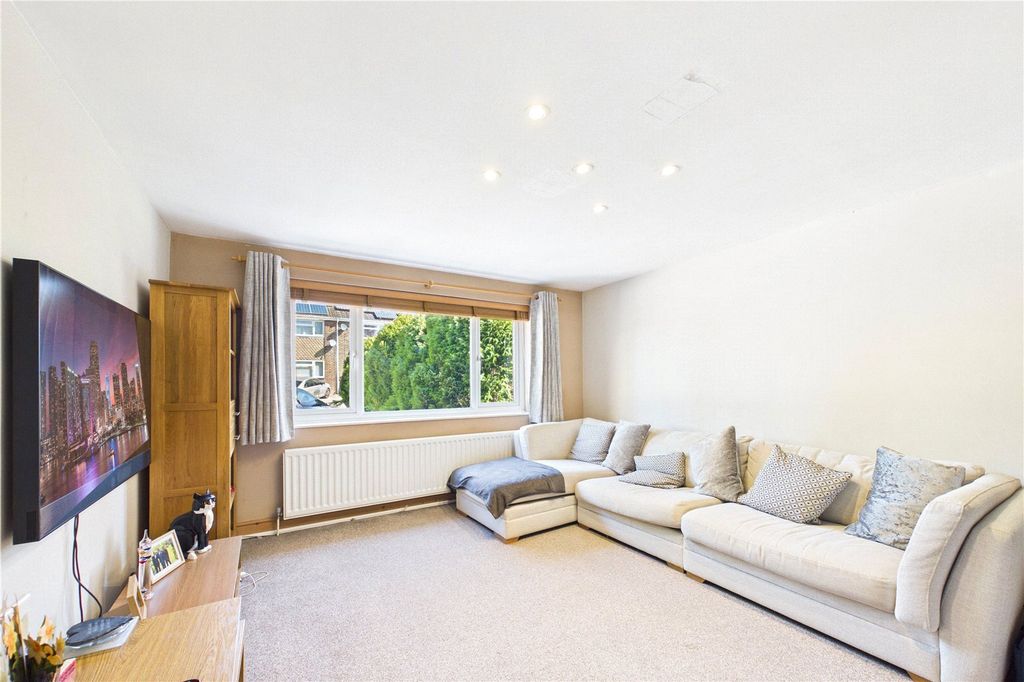 Property photo 2 of 16 Picture No. 04