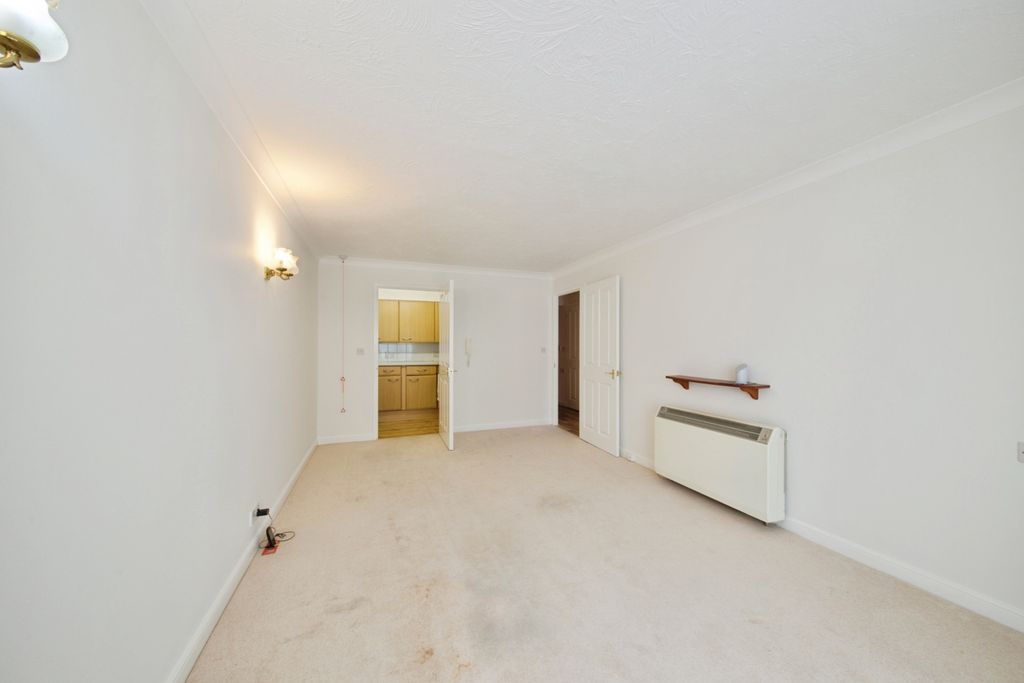 Property photo 1 of 14 Pbox-Img.Jpg