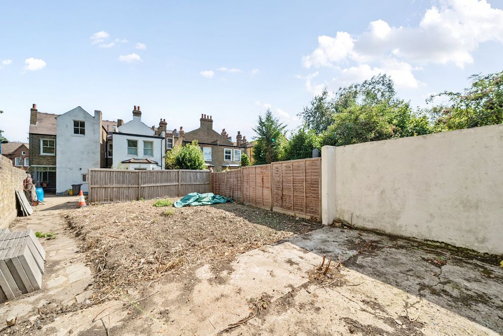 Property photo 3 of 19 Picture No. 19