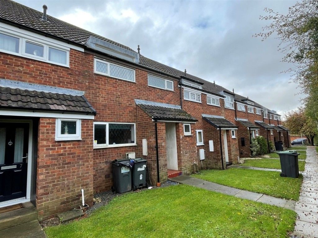 Property photo 2 of 12
