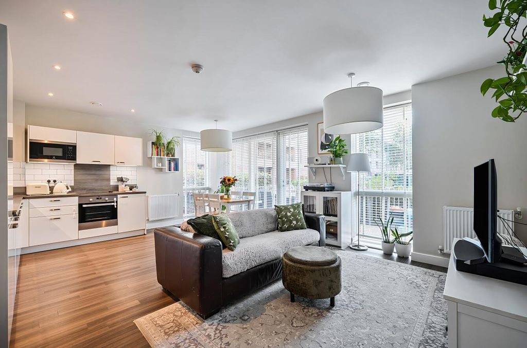 Property photo 3 of 12 Reception4.Jpg