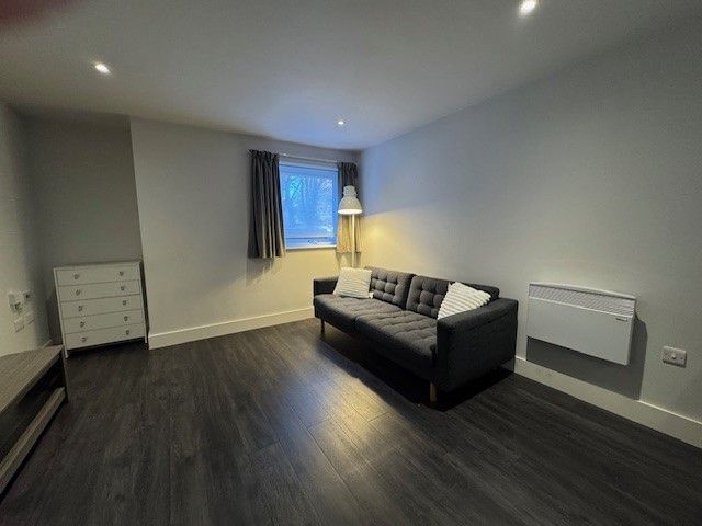 Property photo 3 of 9 Image