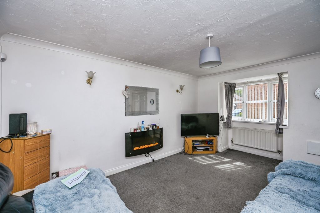 Property photo 3 of 13 Pbox-Img.Jpg