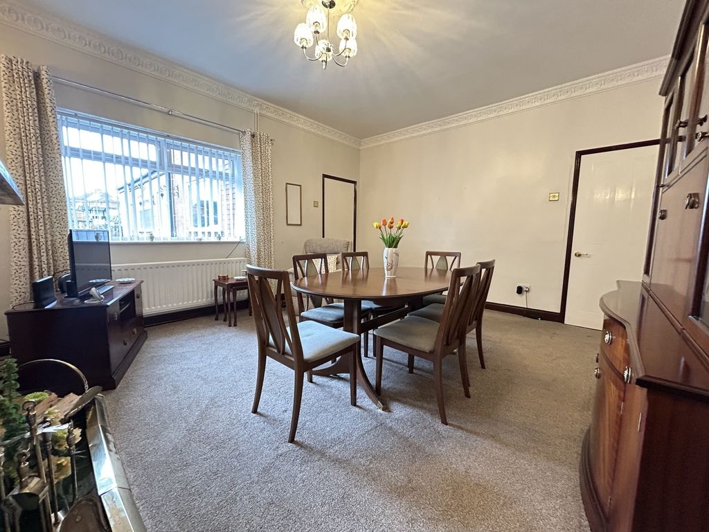 Property photo 3 of 17 Img_6449