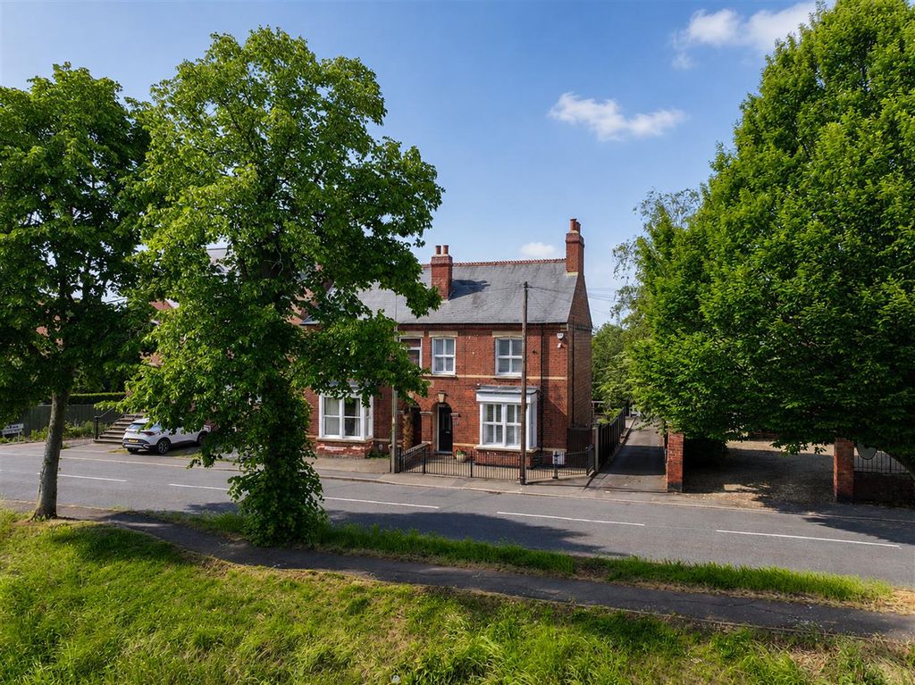Property photo 1 of 28 12.Jpg