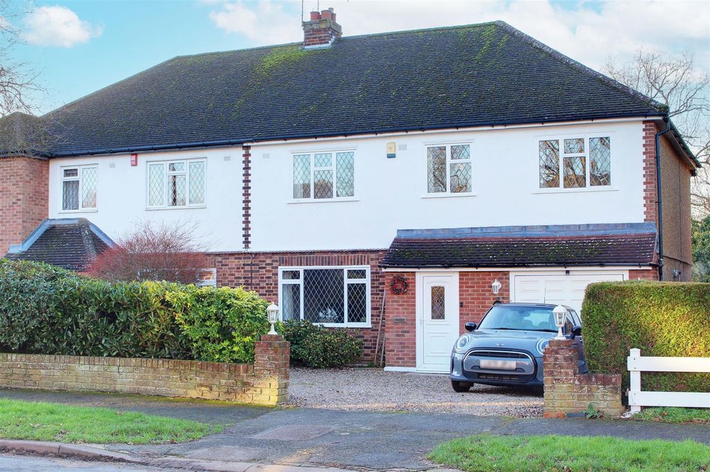 Property photo 1 of 19 Img_2051-Img_2053.Jpg