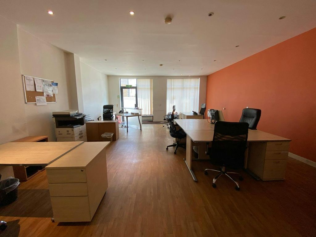 Property photo 2 of 3 27.Jpg